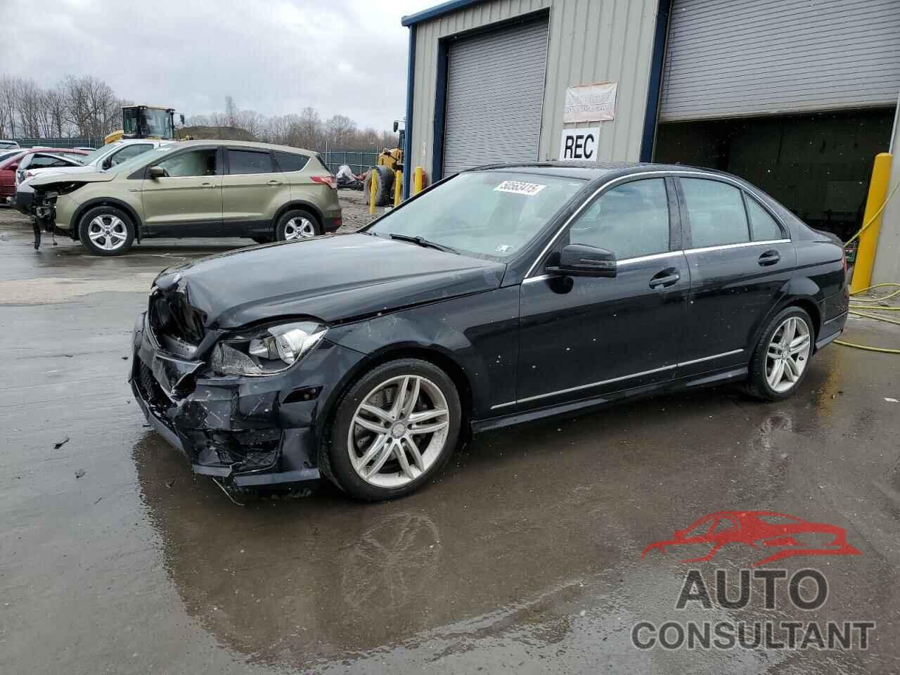 MERCEDES-BENZ C-CLASS 2013 - WDDGF8ABXDR291464