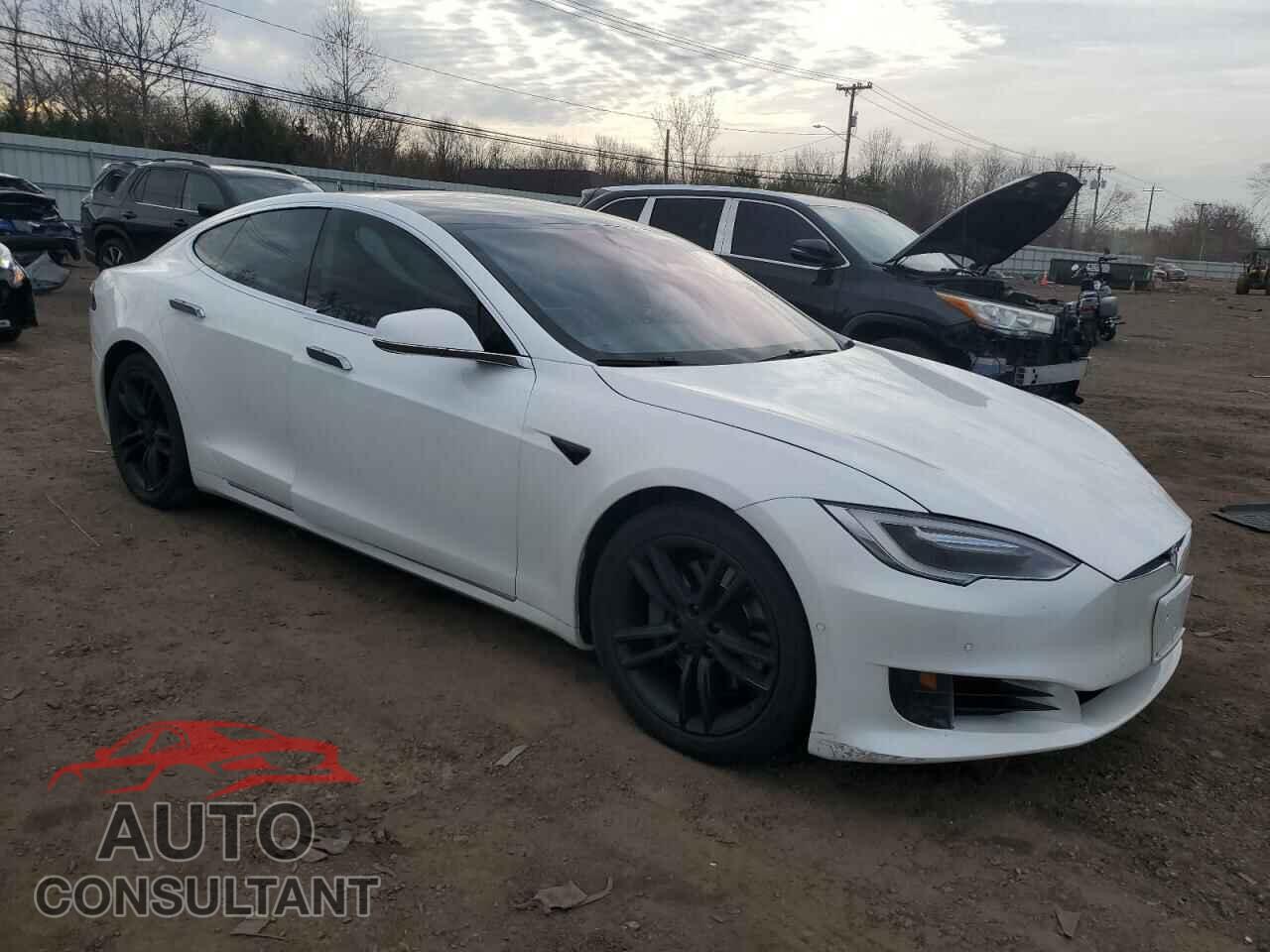 TESLA MODEL S 2017 - 5YJSA1E27HF198210