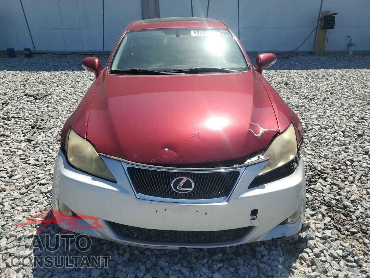 LEXUS IS 2011 - JTHBF5C26B5136445