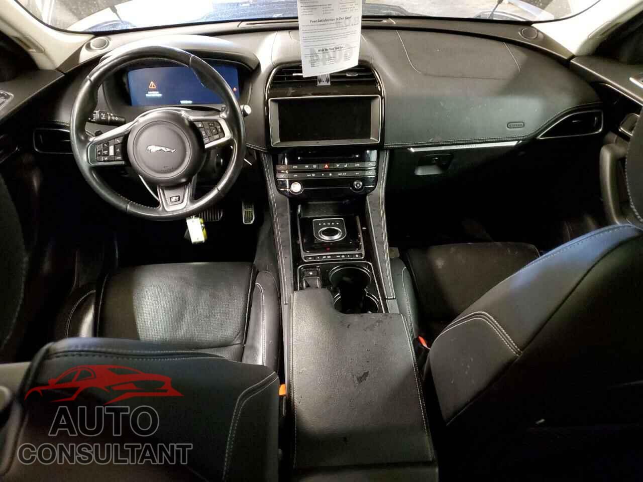 JAGUAR F-PACE 2017 - SADCL2BV7HA068475