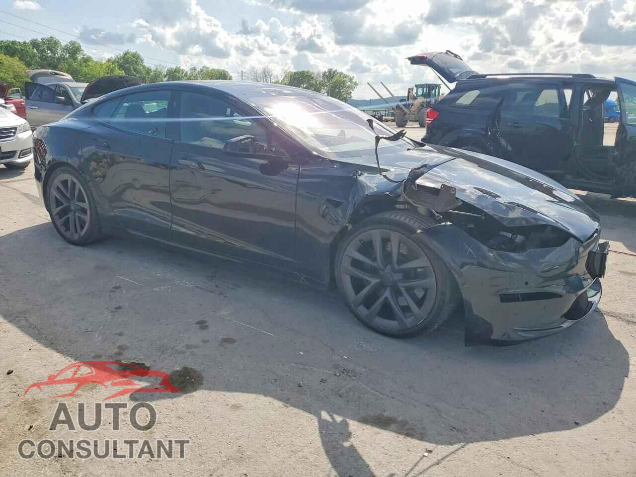 TESLA MODEL S 2021 - 5YJSA1E58MF437848