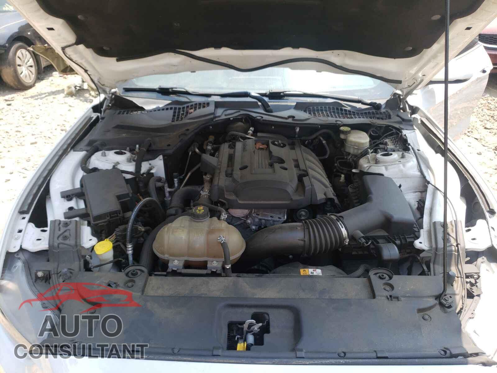 FORD MUSTANG 2017 - 1FA6P8TH7H5282762