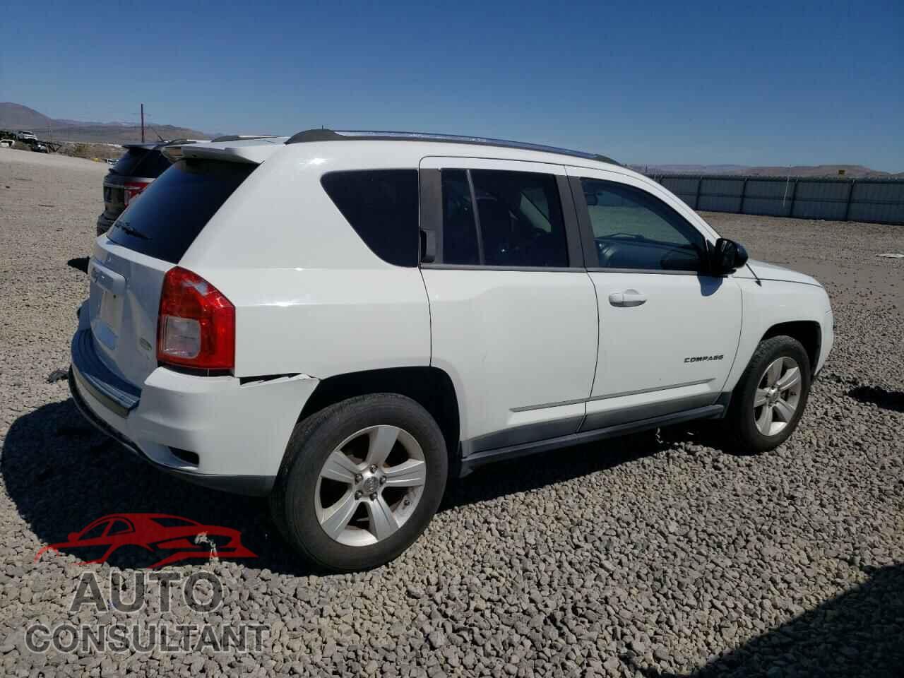 JEEP COMPASS 2011 - 1J4NF1FB9BD183309