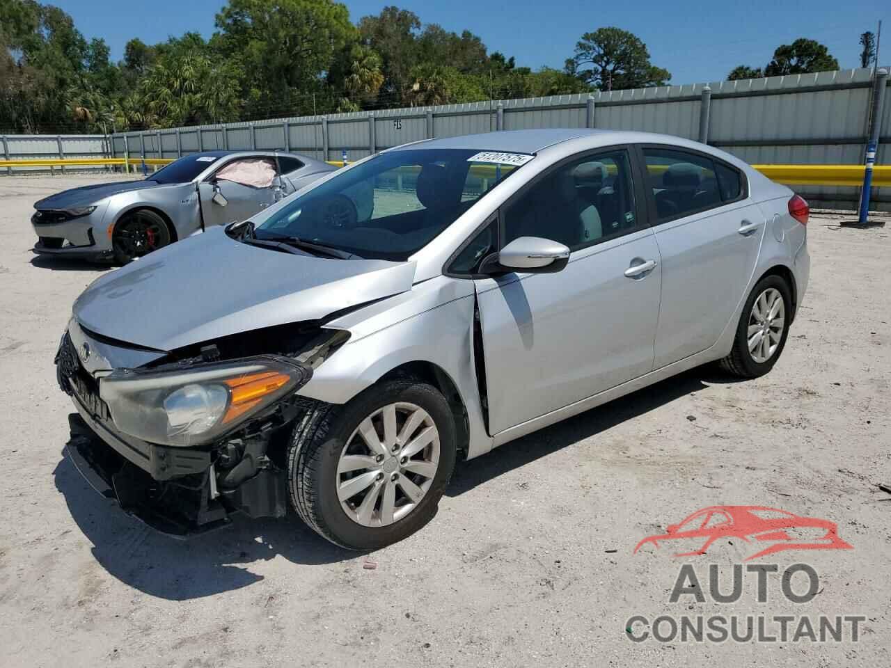 KIA FORTE 2016 - KNAFX4A63G5604877