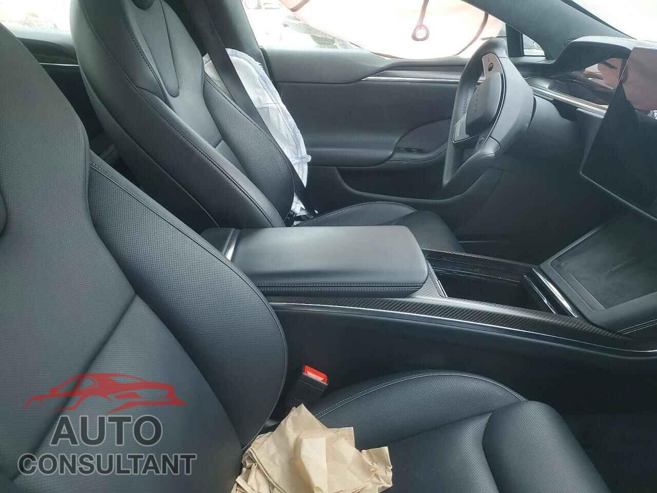 TESLA MODEL S 2021 - 5YJSA1E63MF454520