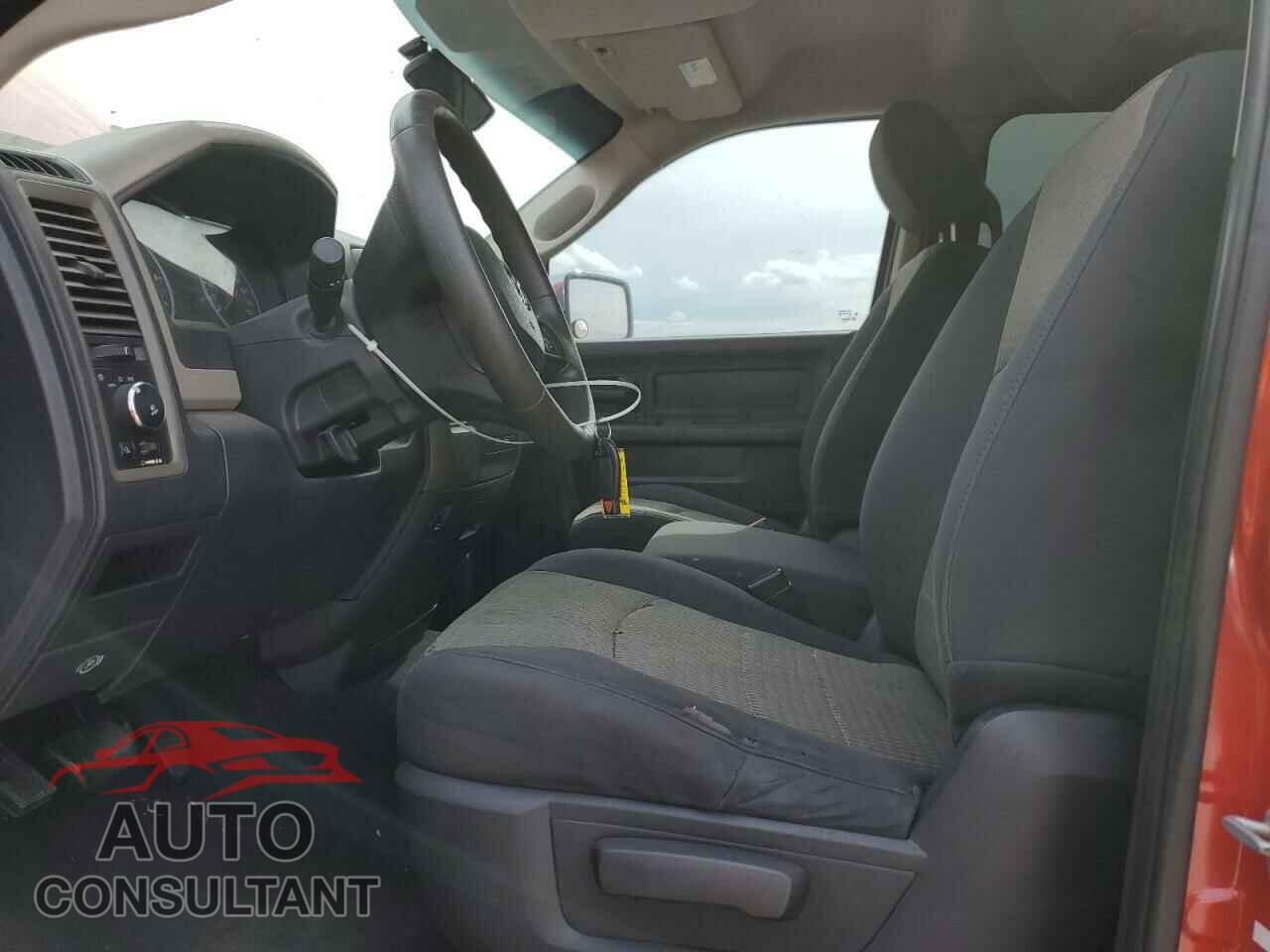 DODGE RAM 1500 2012 - 1C6RD6FT0CS183531
