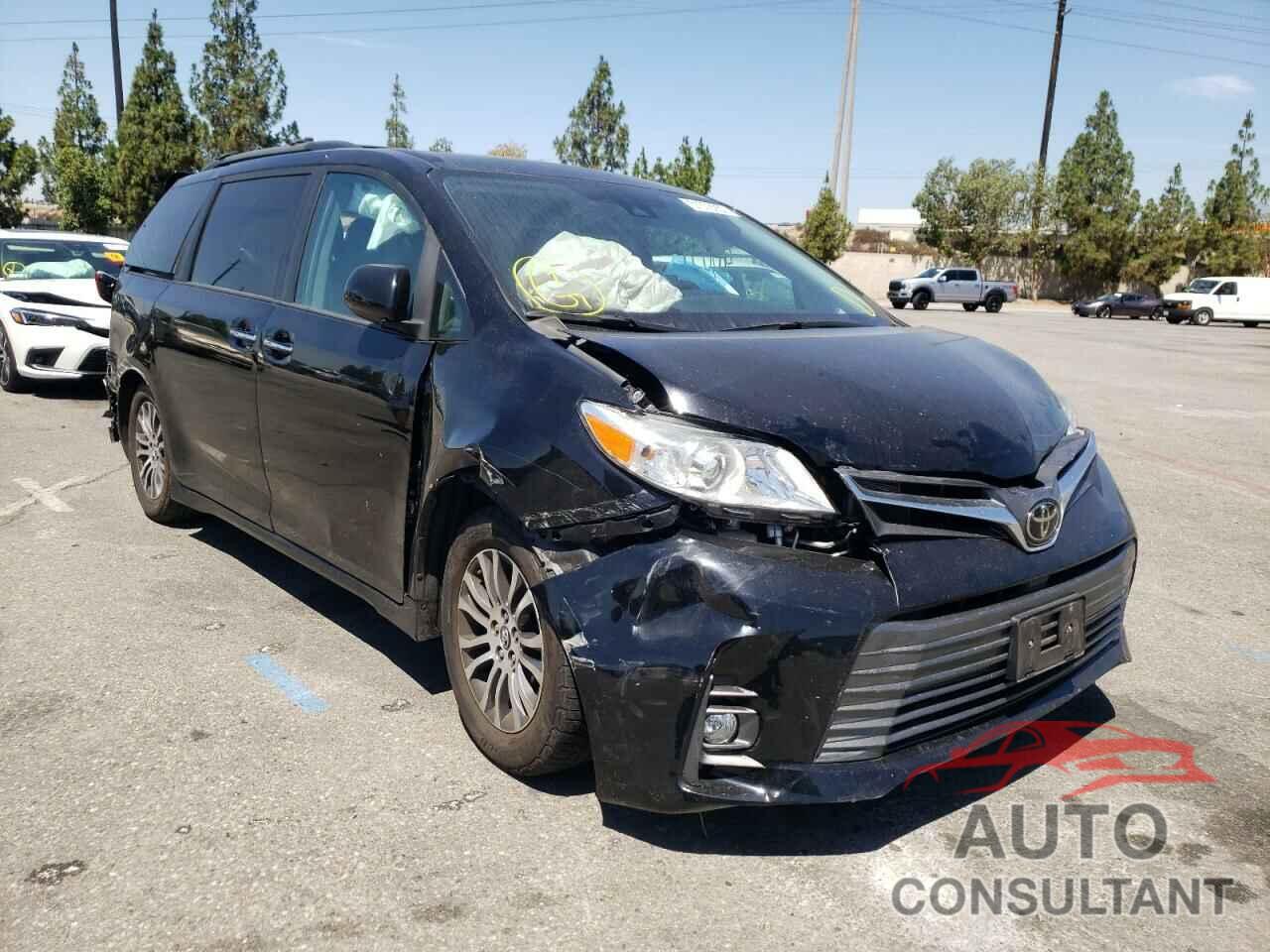 TOYOTA SIENNA 2019 - 5TDYZ3DC4KS987863