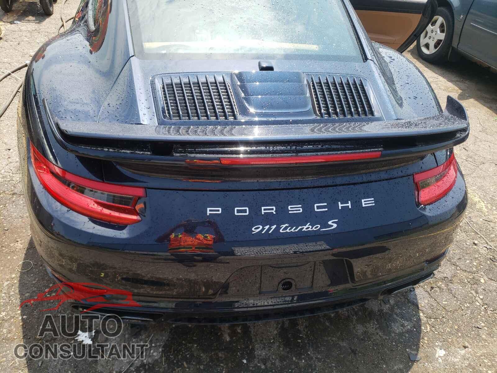 PORSCHE 911 2018 - WP0AD2A91JS156944