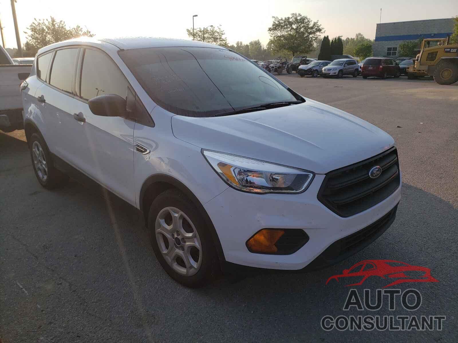 FORD ESCAPE 2017 - 1FMCU0F73HUB65790