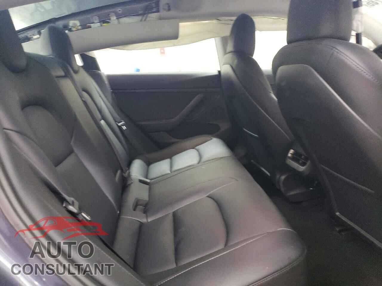TESLA MODEL 3 2023 - 5YJ3E1EAXPF408376