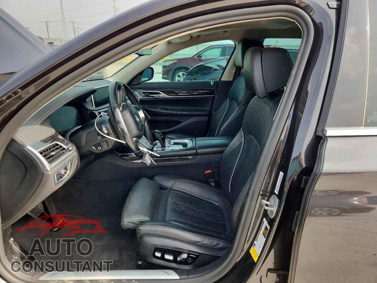 BMW 7 SERIES 2022 - WBA7T2C07NCH07471