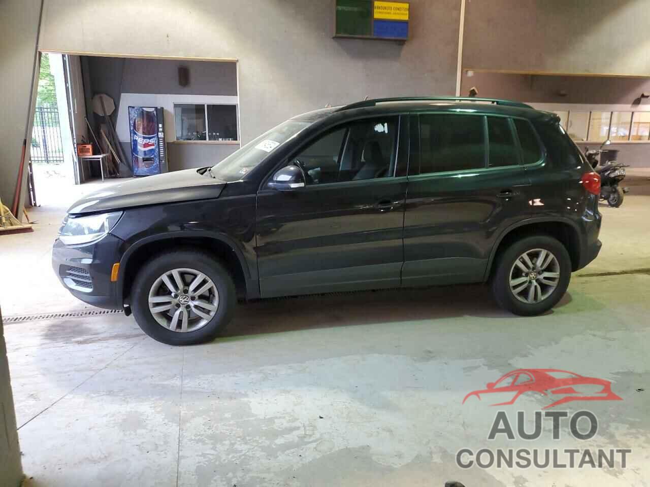 VOLKSWAGEN TIGUAN 2016 - WVGAV7AX0GW617878