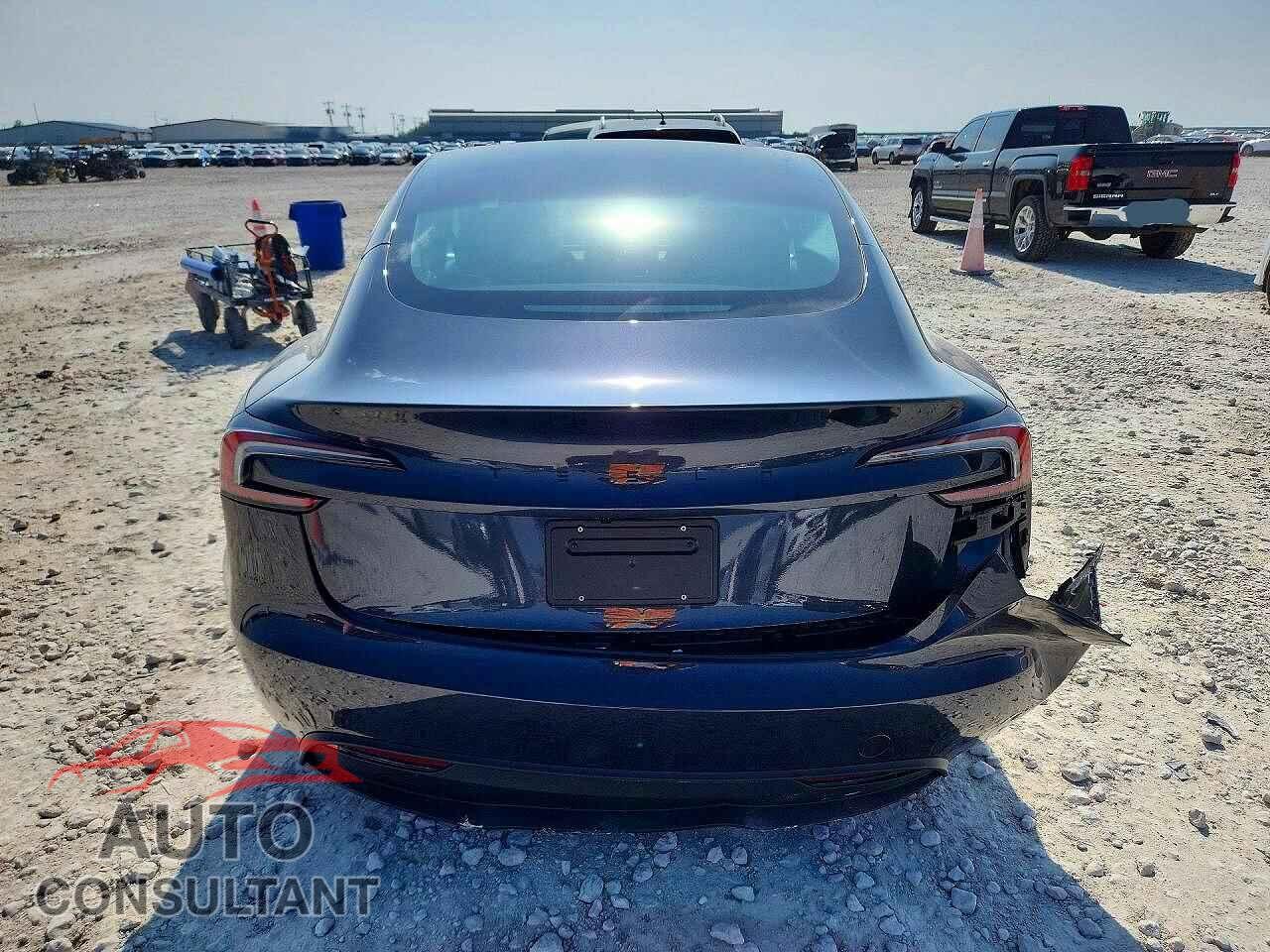 TESLA MODEL 3 2026 - 5YJ3E1EAXTF155621