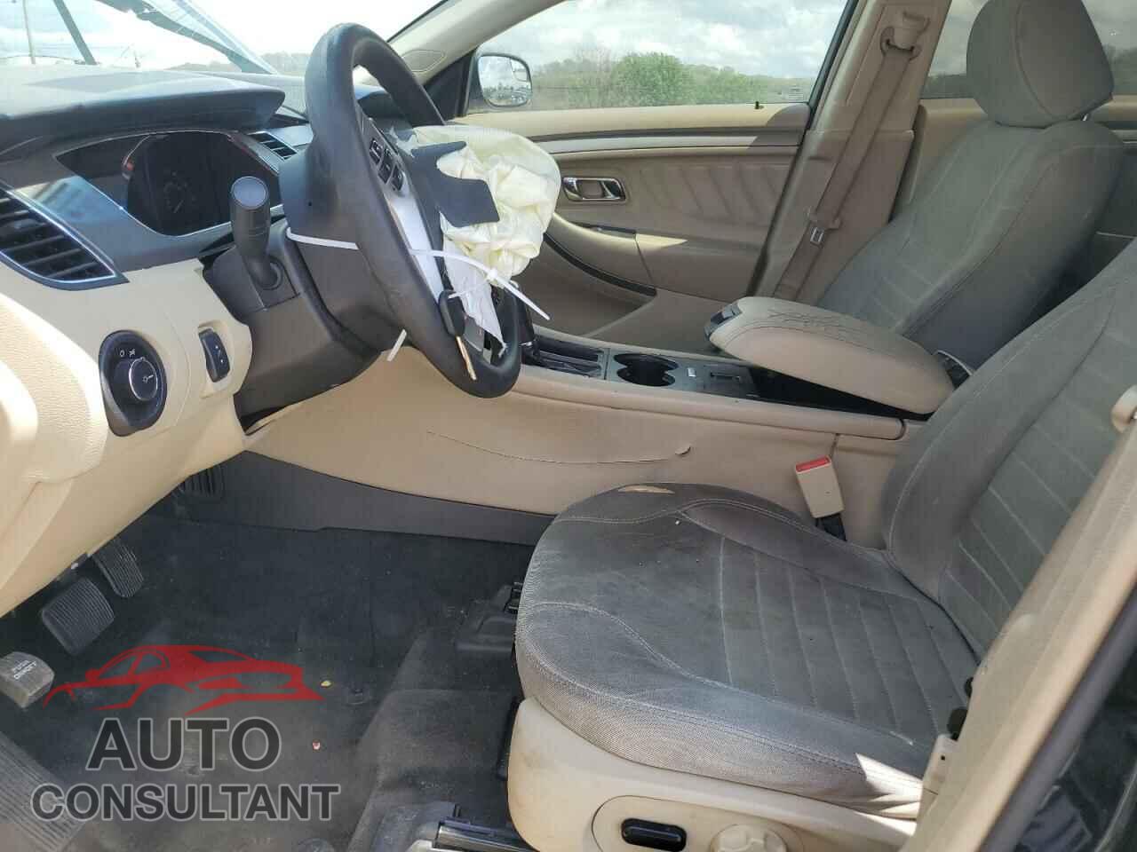 FORD TAURUS 2015 - 1FAHP2D83FG155335