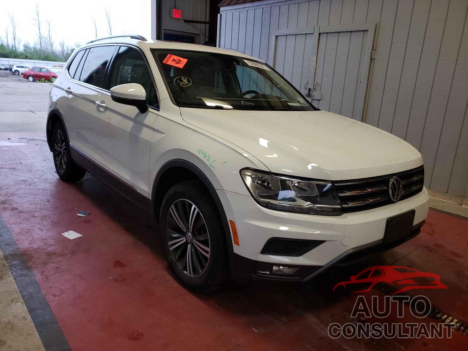 VOLKSWAGEN TIGUAN 2018 - 3VV2B7AX4JM020159