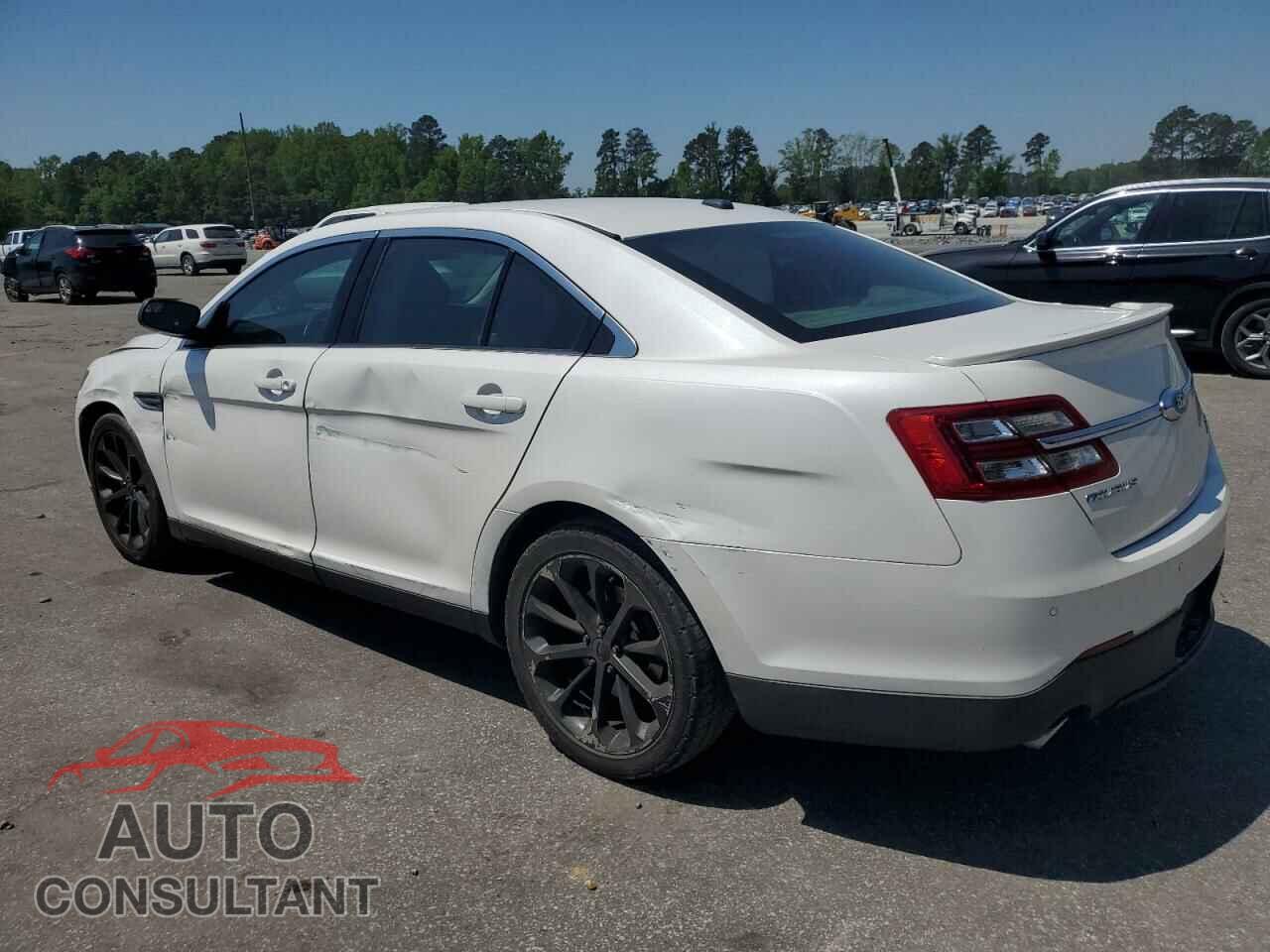 FORD TAURUS 2015 - 1FAHP2E81FG202036