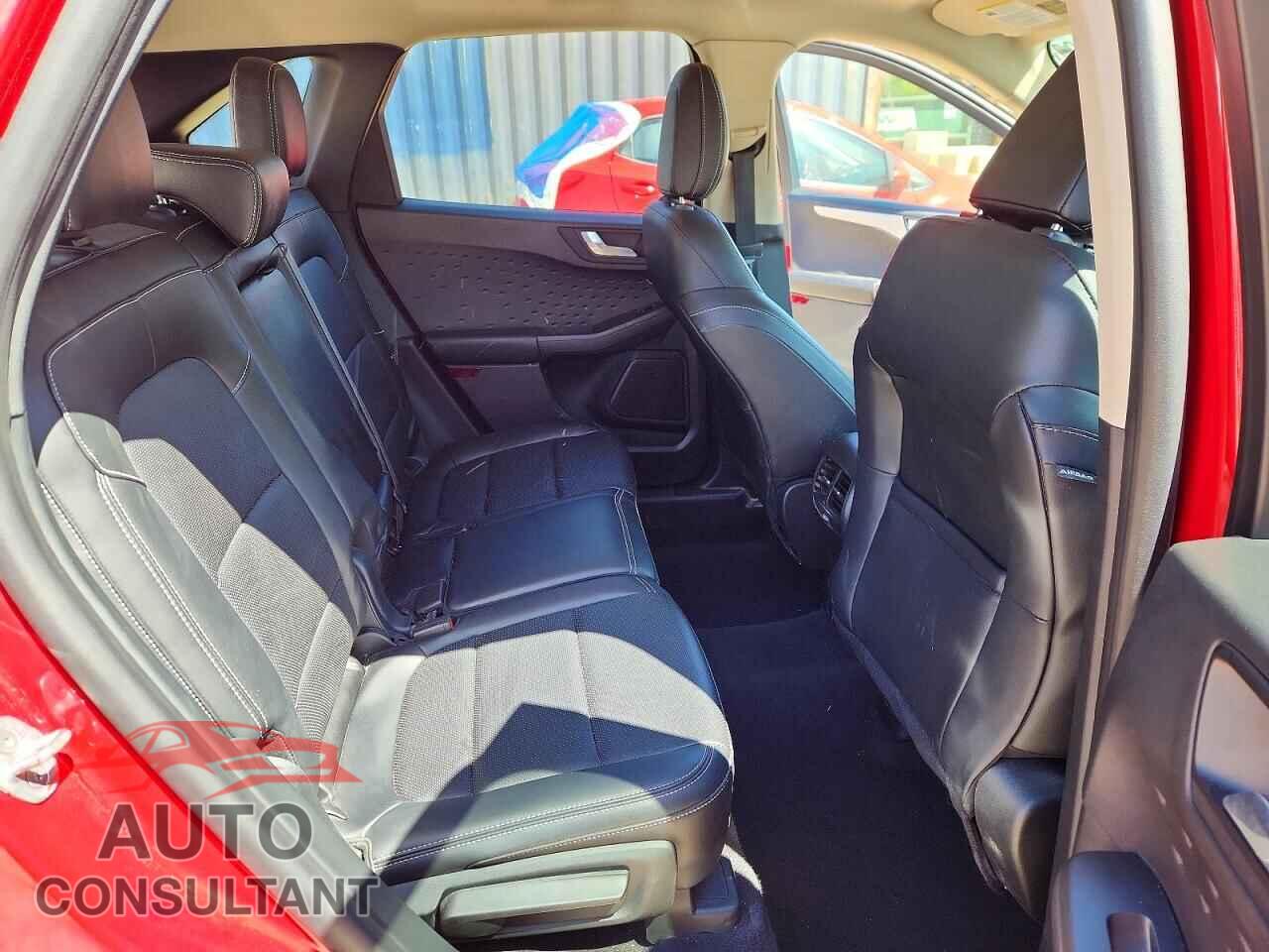 FORD ESCAPE 2020 - 1FMCU9H60LUA49593