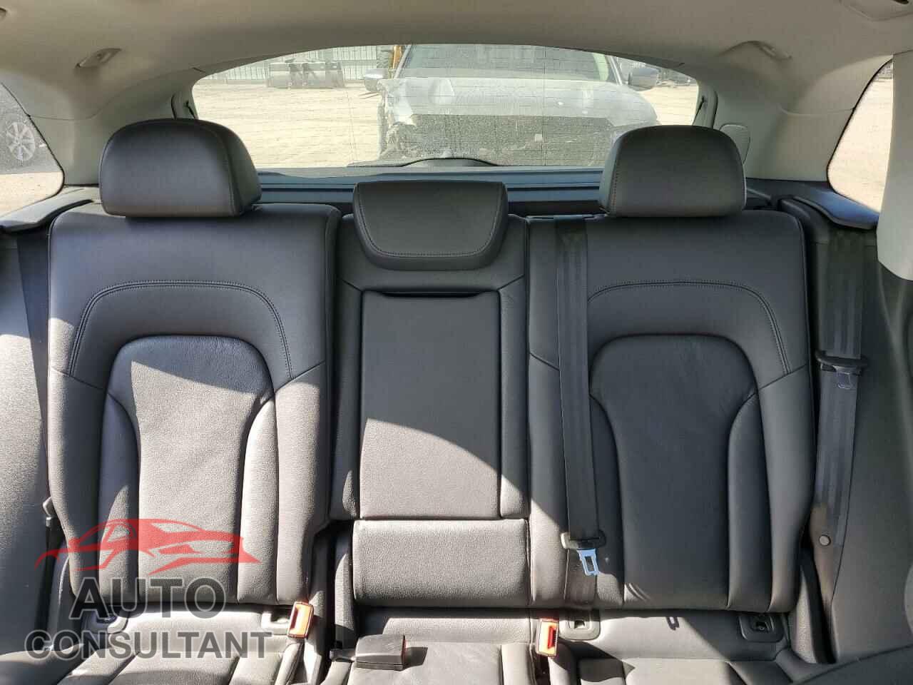 AUDI Q5 2017 - WA1D7AFPXHA066854