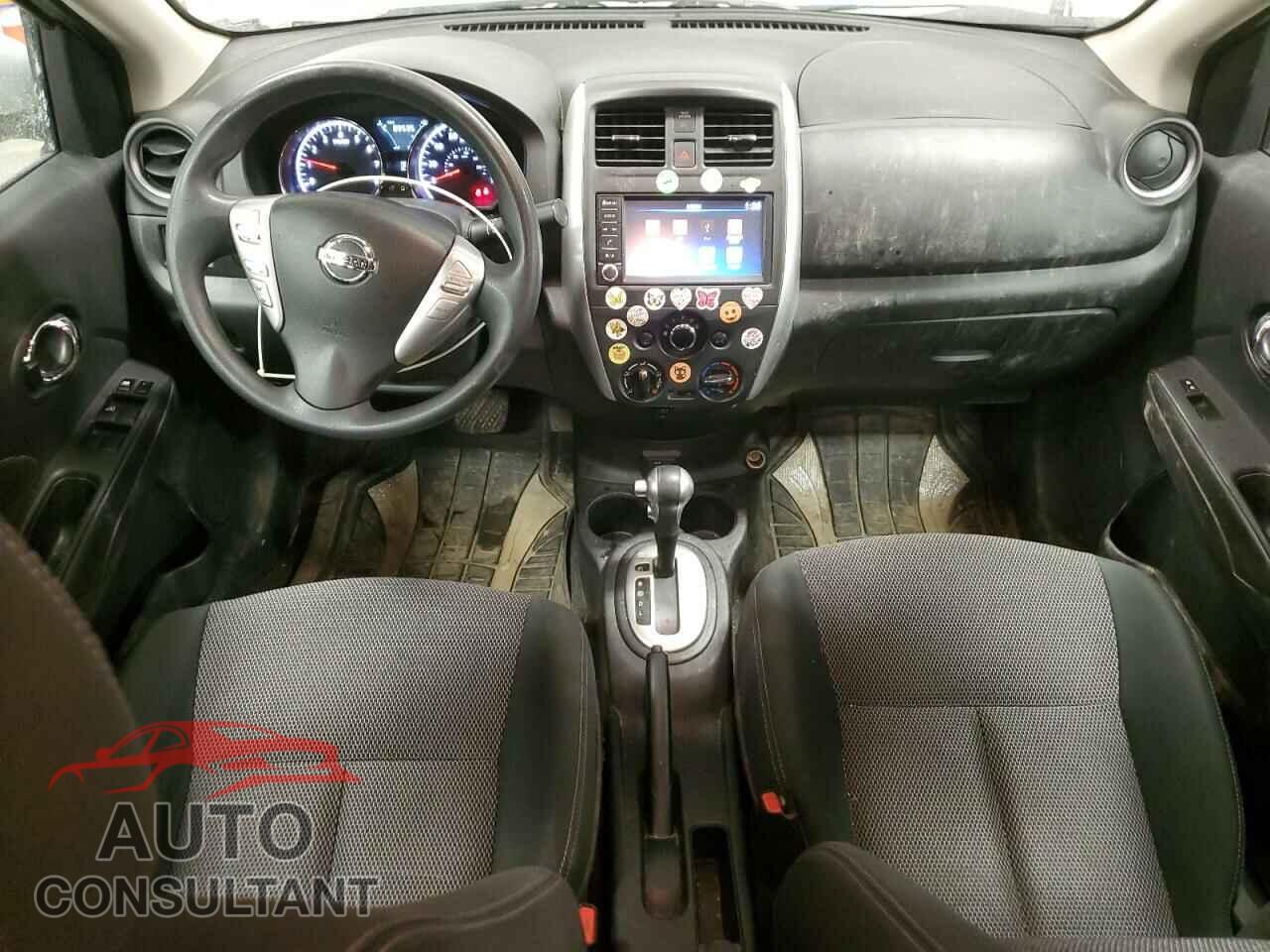 NISSAN VERSA 2019 - 3N1CN7AP5KL818058