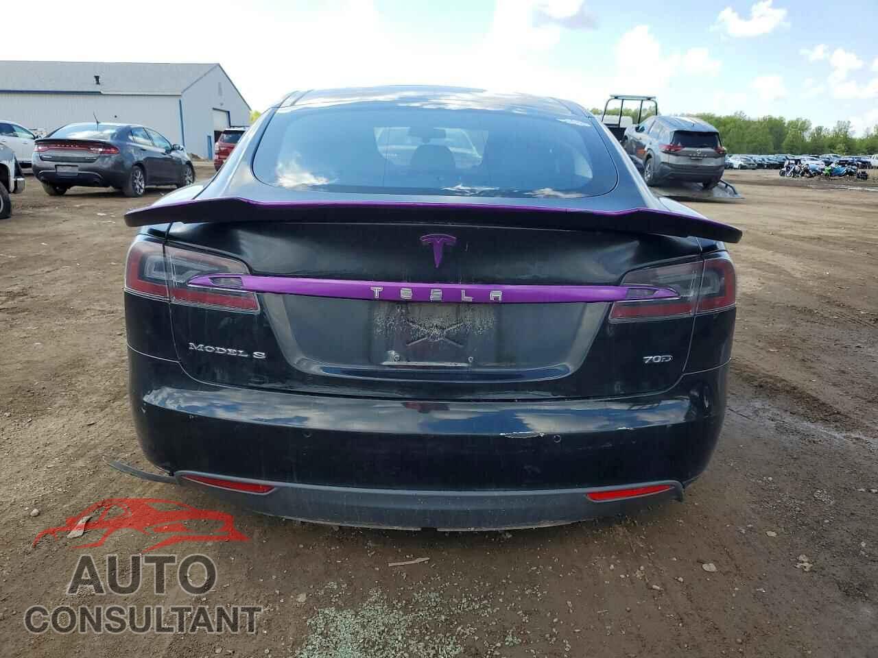TESLA MODEL S 2015 - 5YJSA1S29FF090933