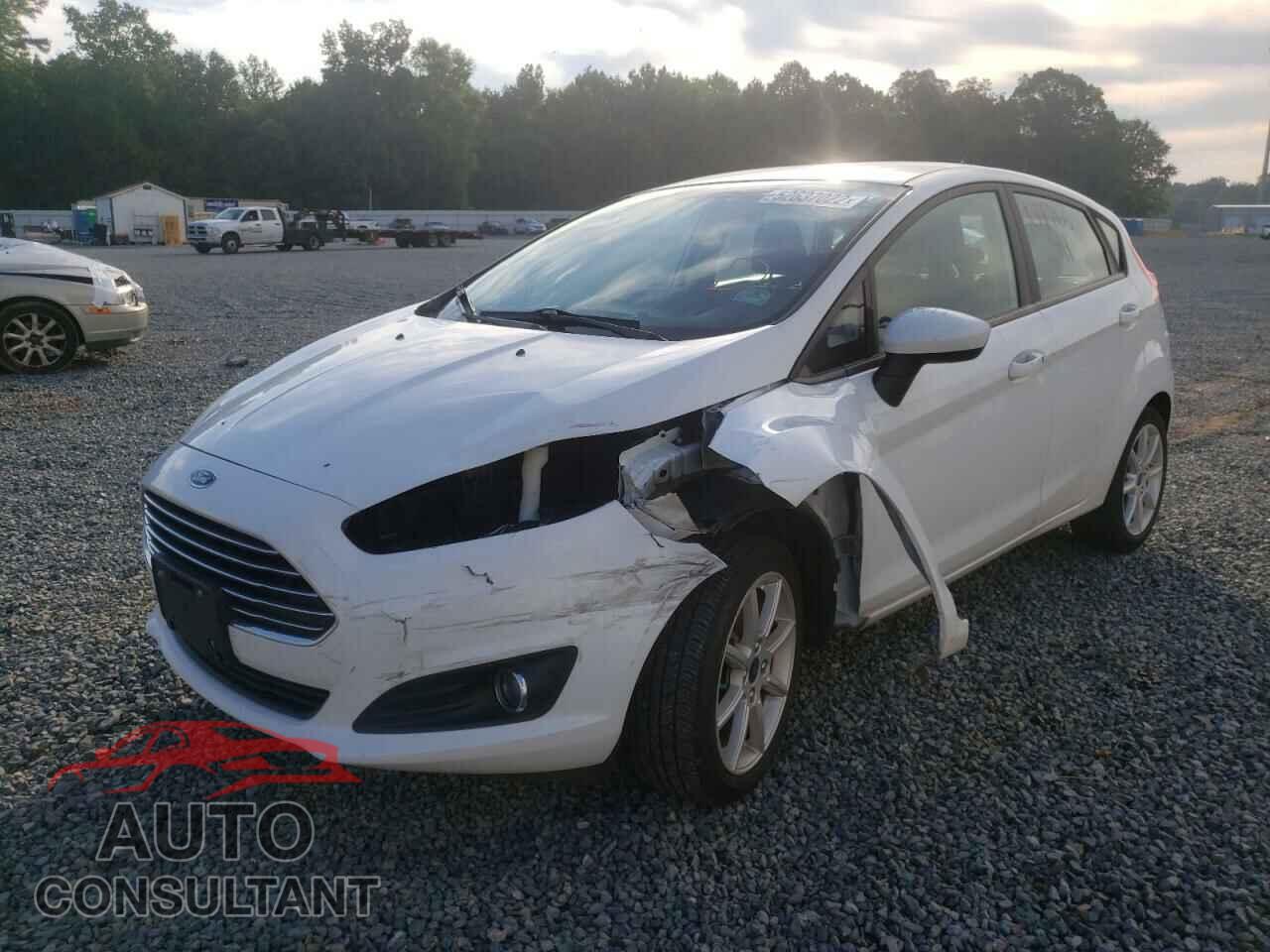 FORD FIESTA 2017 - 3FADP4EJ9HM134493