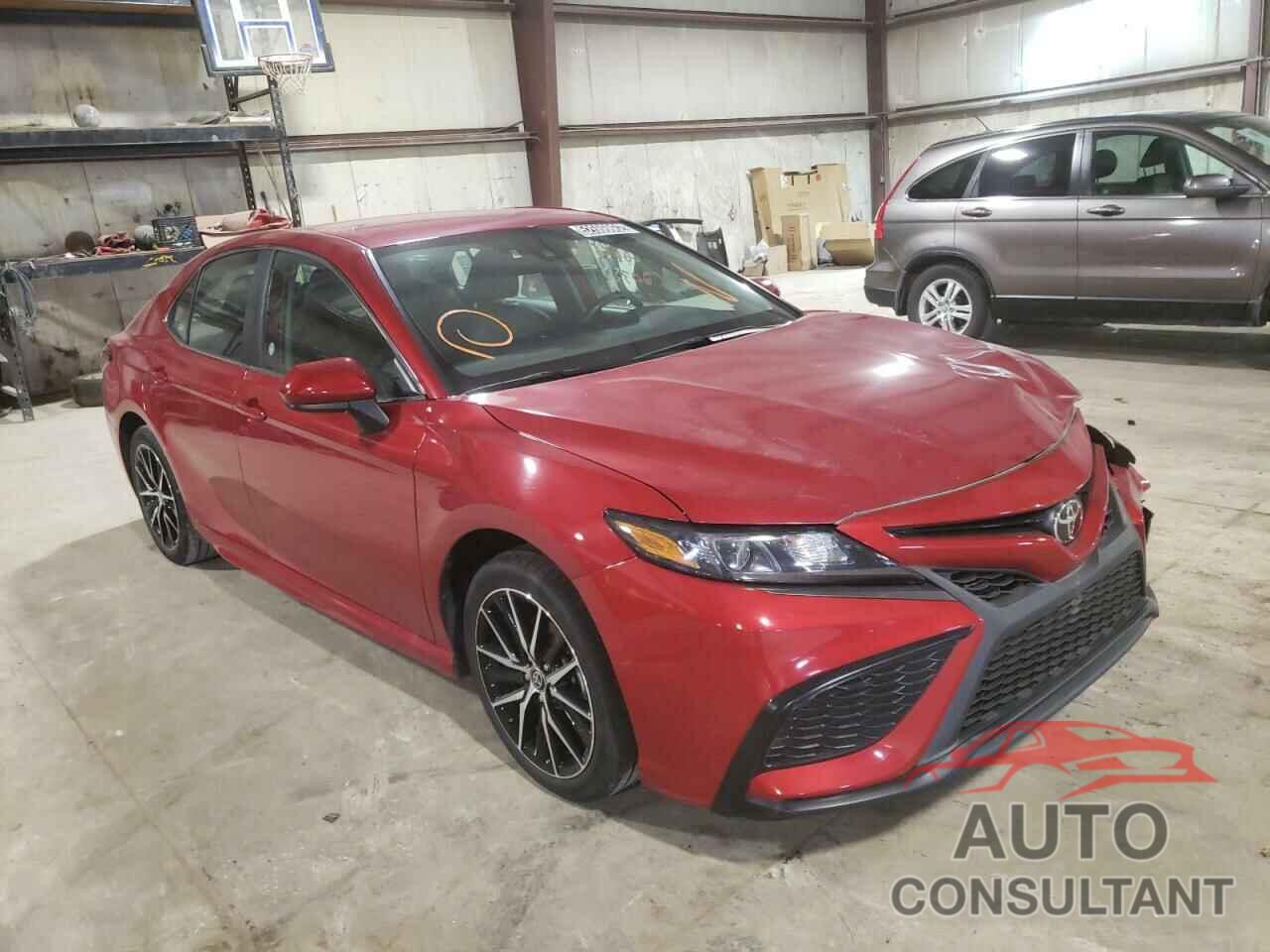TOYOTA CAMRY 2021 - 4T1G11AKXMU455238