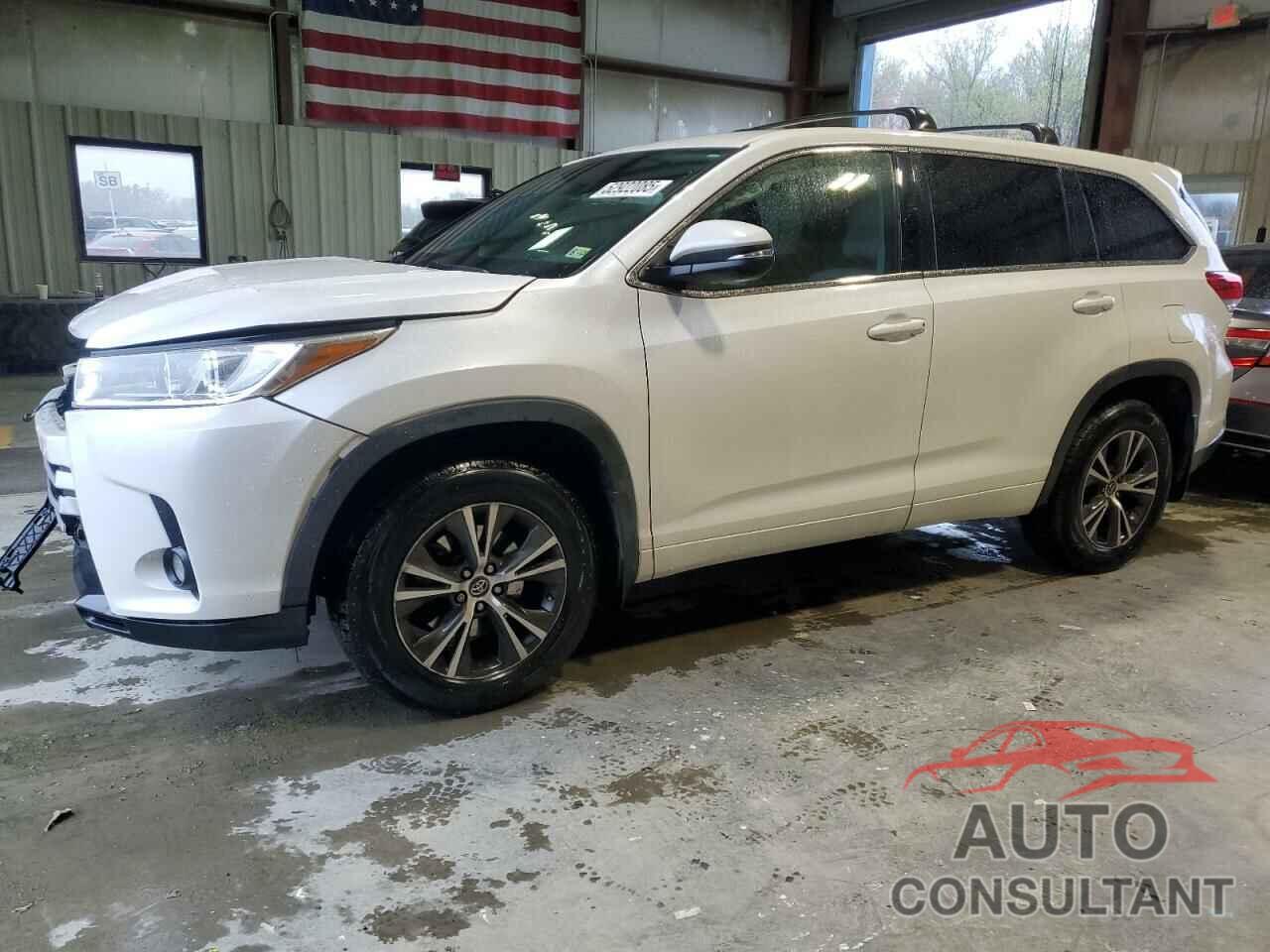TOYOTA HIGHLANDER 2017 - 5TDBZRFH6HS437817
