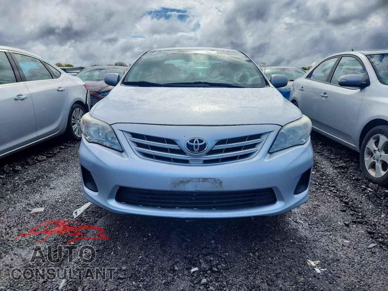 TOYOTA COROLLA 2013 - 2T1BU4EE0DC943915