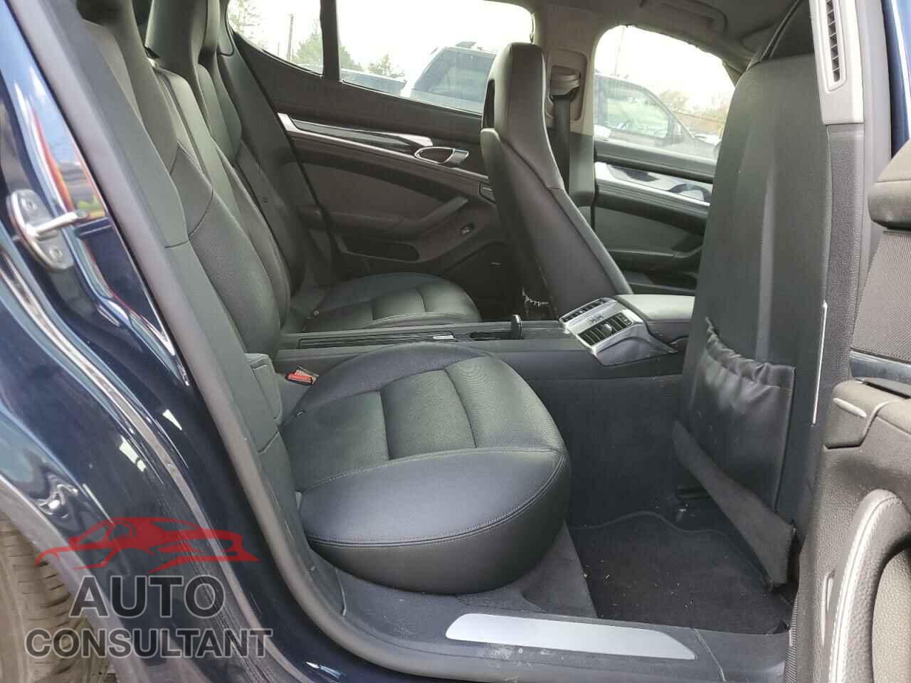 PORSCHE PANAMERA 2012 - WP0AD2A77CL045570