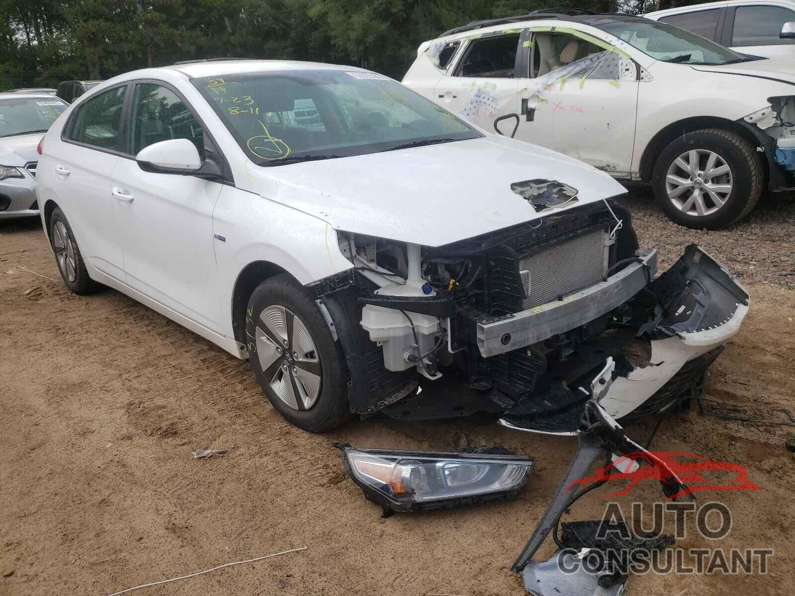 HYUNDAI IONIQ 2017 - KMHC65LC9HU045176