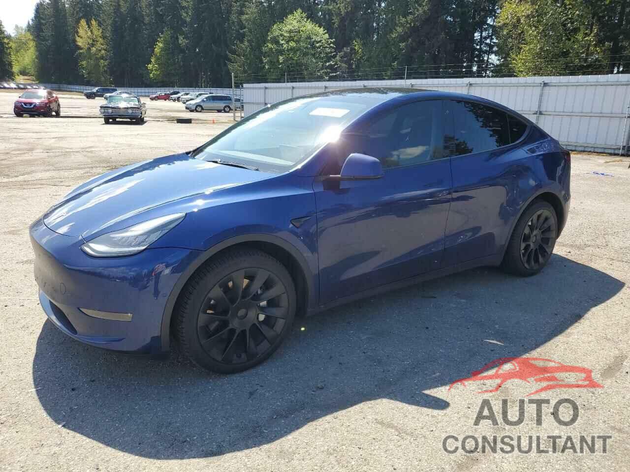 TESLA MODEL Y 2020 - 5YJYGDEE3LF008304