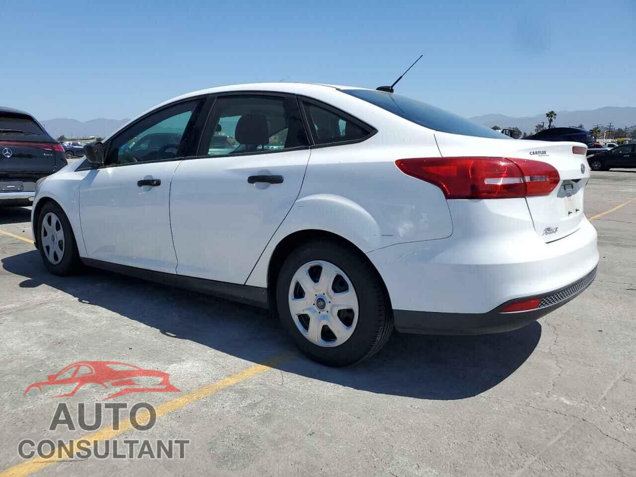 FORD FOCUS 2017 - 1FADP3E20HL348180