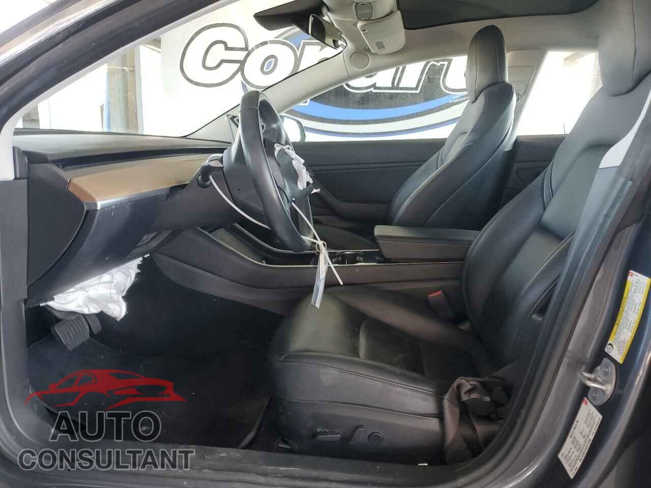 TESLA MODEL 3 2018 - 5YJ3E1EA2JF157683
