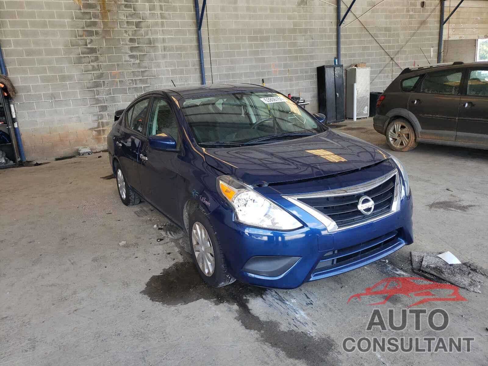 NISSAN VERSA 2018 - 3N1CN7AP2JL868320