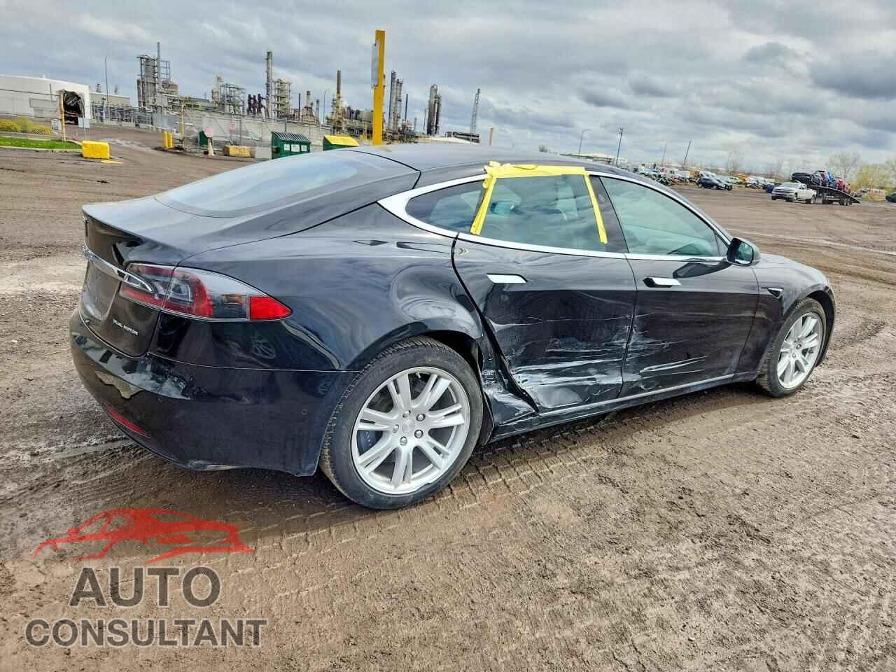 TESLA MODEL S 2021 - 5YJSA1E26MF426367