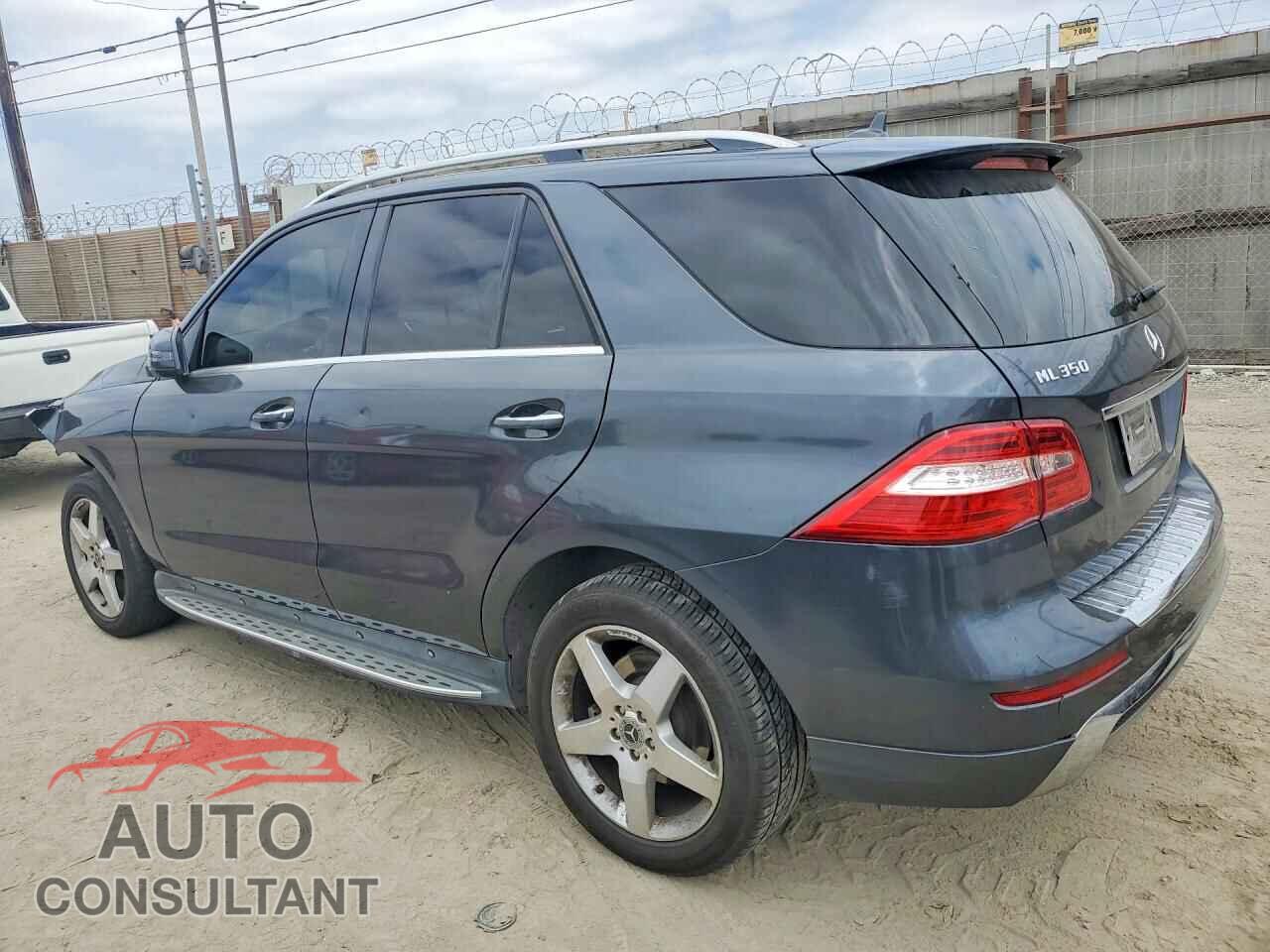 MERCEDES-BENZ M-CLASS 2015 - 4JGDA5JB4FA528201