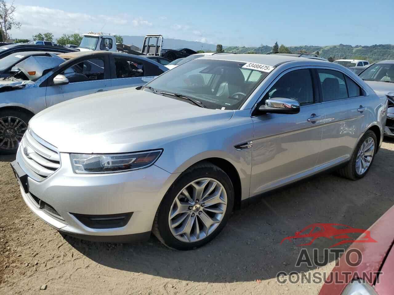 FORD TAURUS 2019 - 1FAHP2F86KG107531