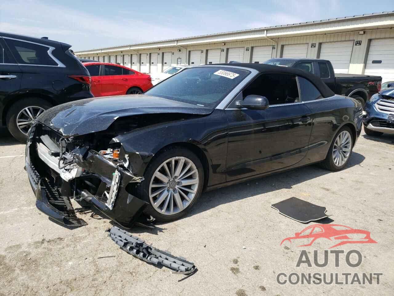 AUDI A5 2012 - WAULFAFH1CN008286