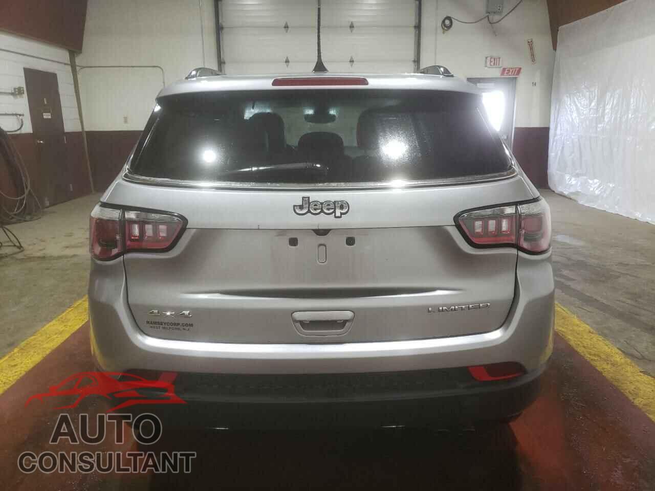 JEEP COMPASS 2020 - 3C4NJDCB5LT155951