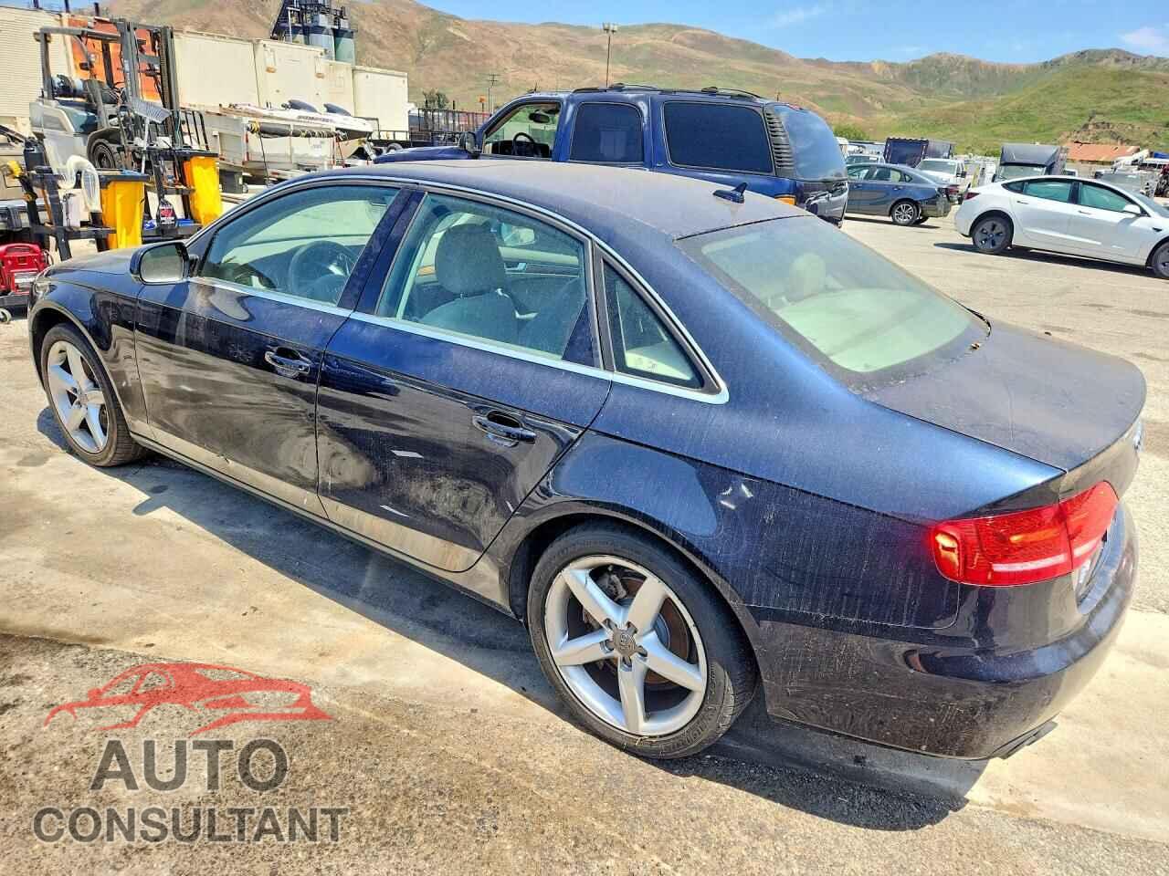 AUDI A4 2011 - WAUMFAFL3BN044682