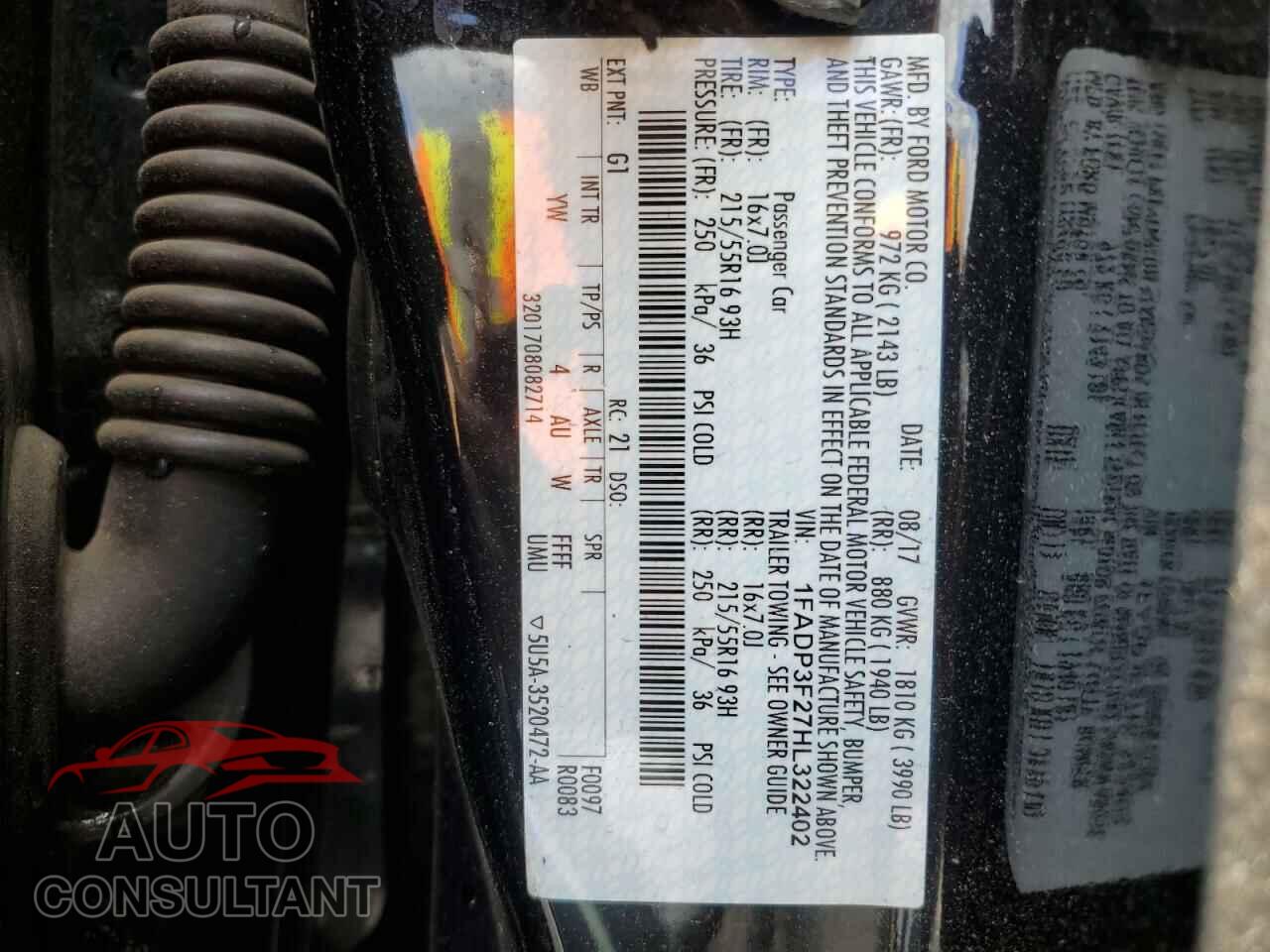 FORD FOCUS 2017 - 1FADP3F27HL322402
