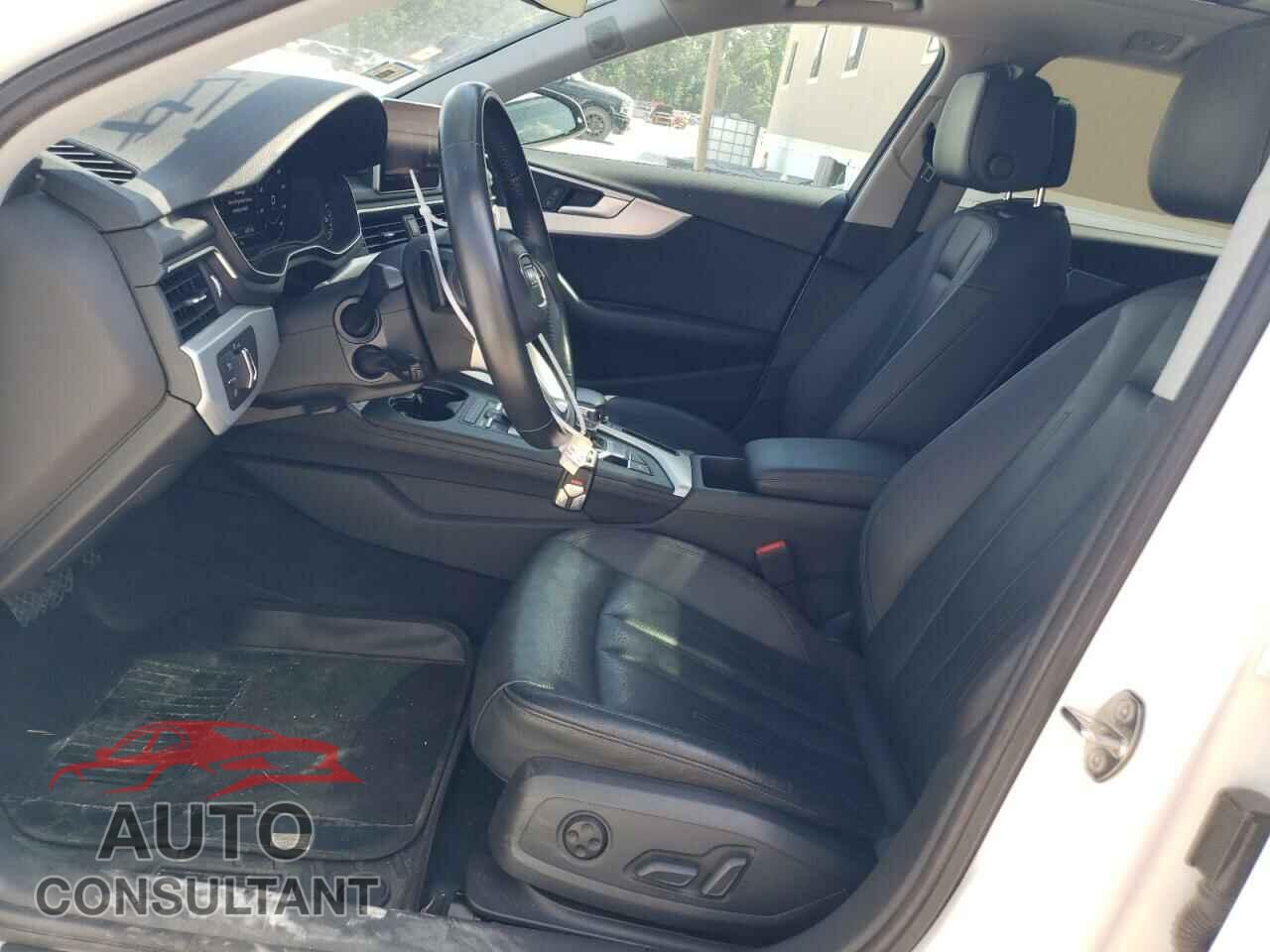 AUDI A4 2017 - WA18NAF45HA041437
