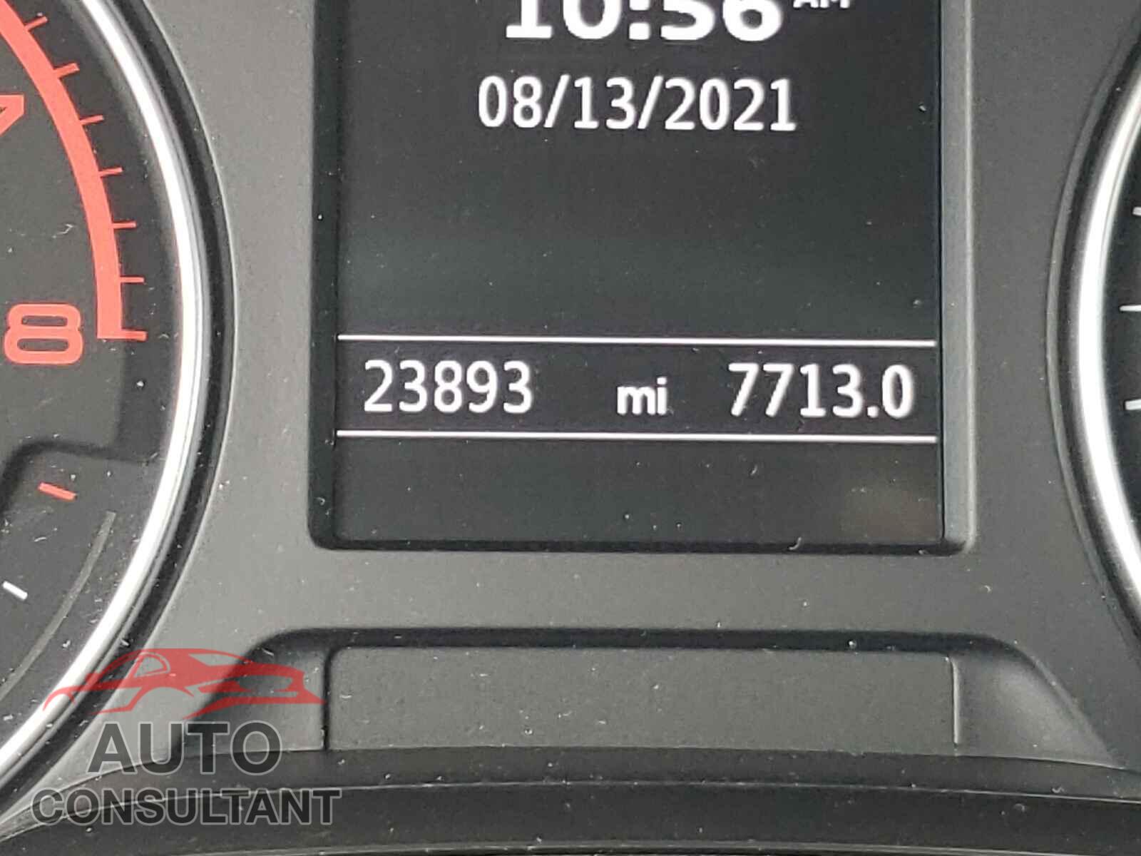 AUDI A3 2017 - WAUAUGFFXH1047231