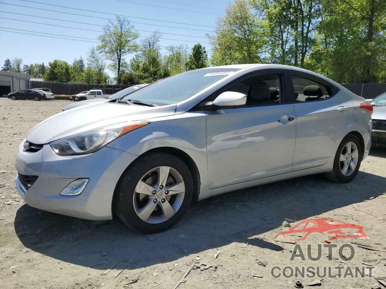 HYUNDAI ELANTRA 2012 - 5NPDH4AE2CH086382