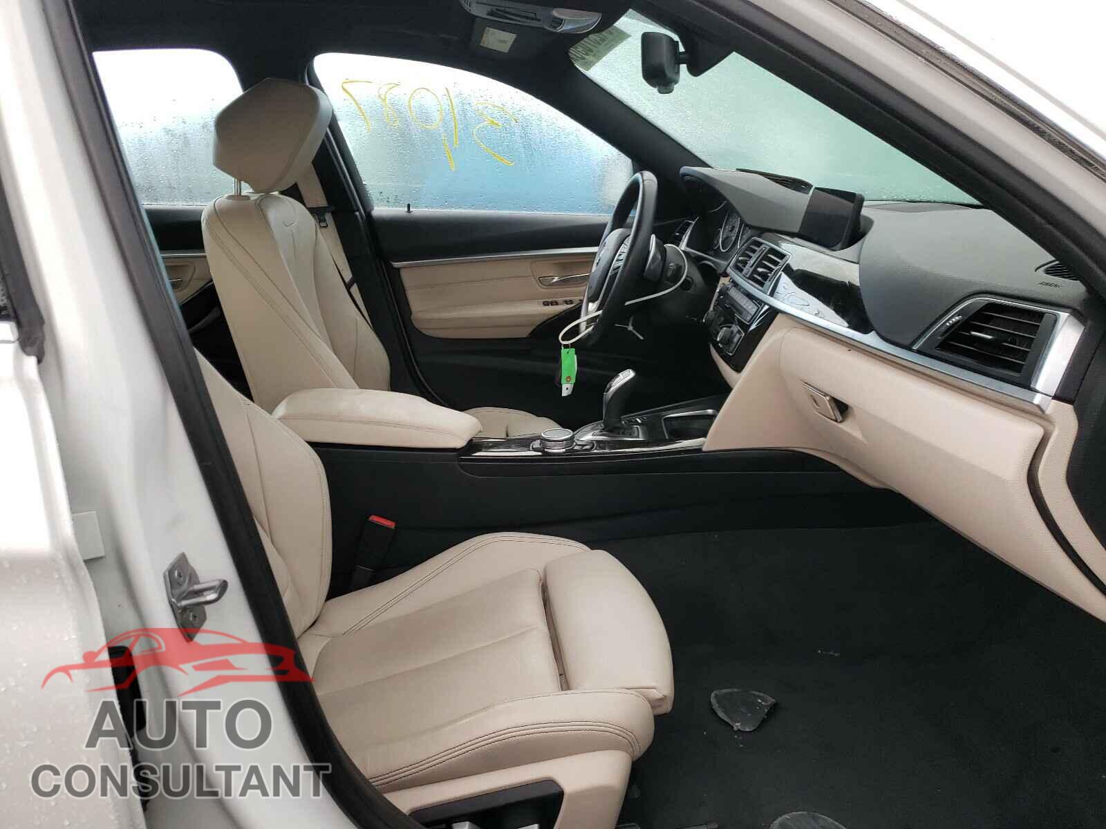 BMW 3 SERIES 2016 - WBA8E3G57GNU04141