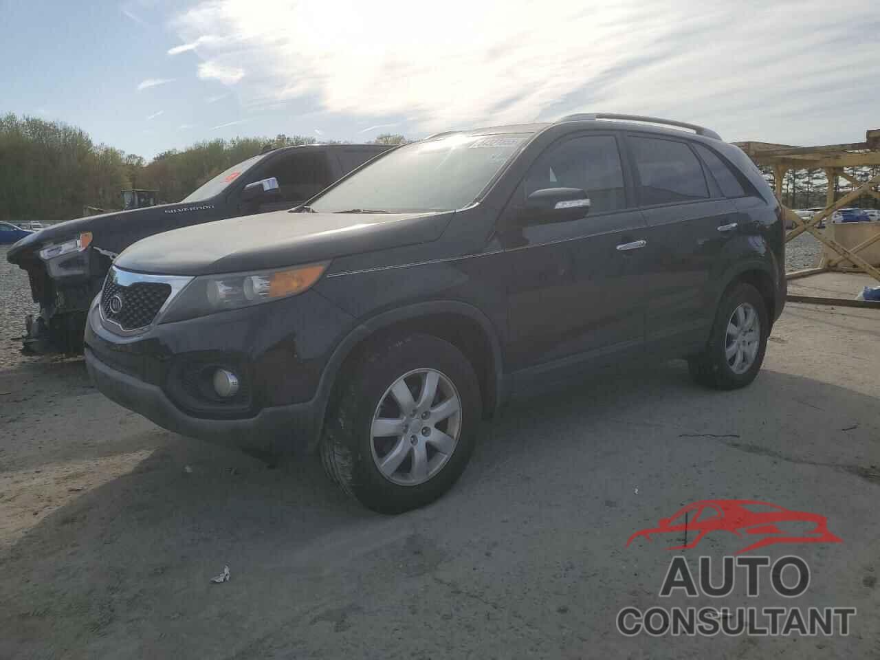 KIA SORENTO 2011 - 5XYKT3A16BG032778