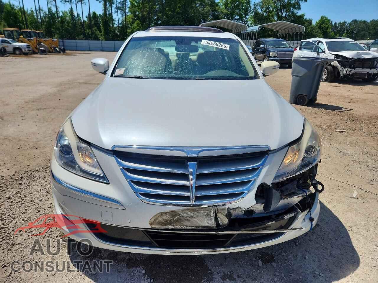 HYUNDAI GENESIS 2012 - KMHGC4DD1CU211713