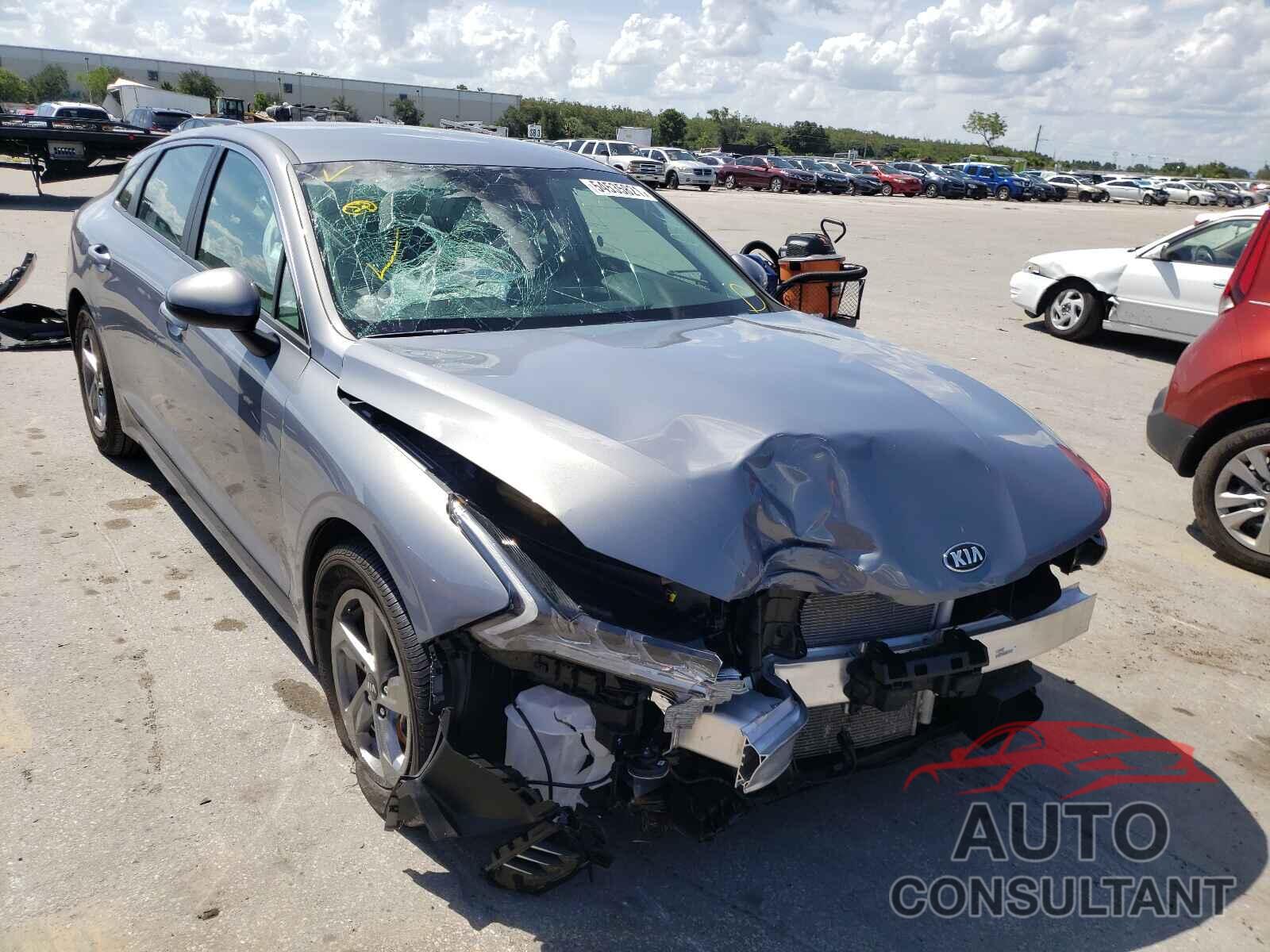 KIA K5 2021 - 5XXG14J27MG070098