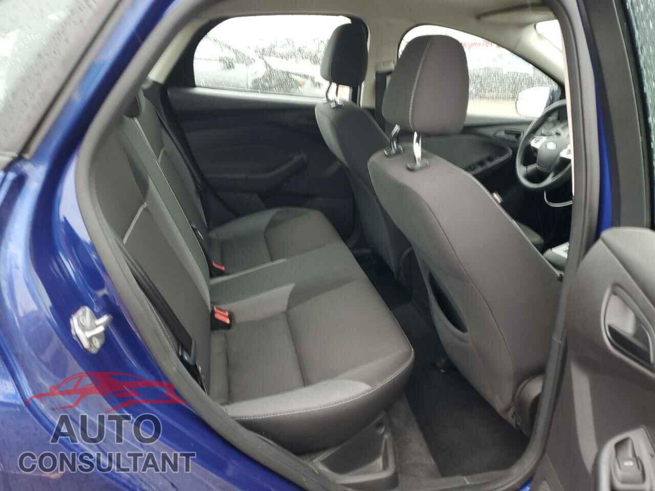 FORD FOCUS 2012 - 1FAHP3F21CL360878
