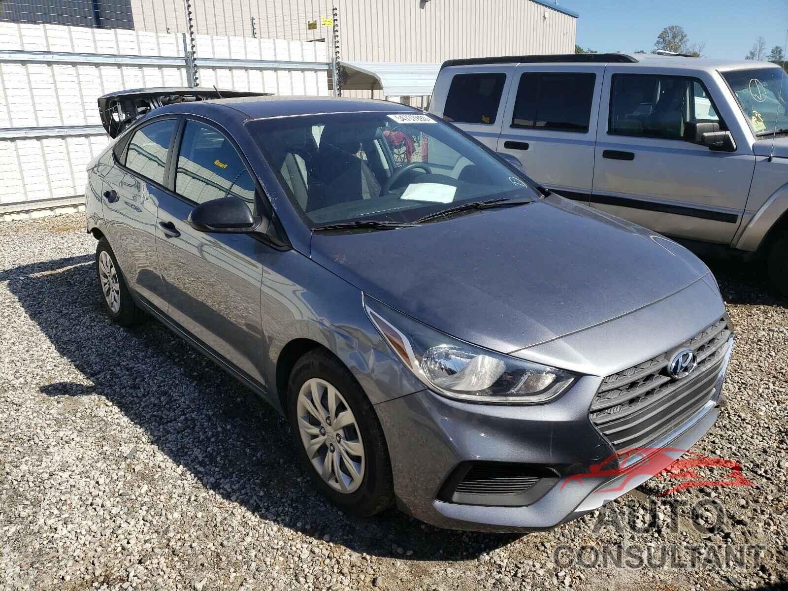 HYUNDAI ACCENT 2018 - 3KPC24A31JE023433